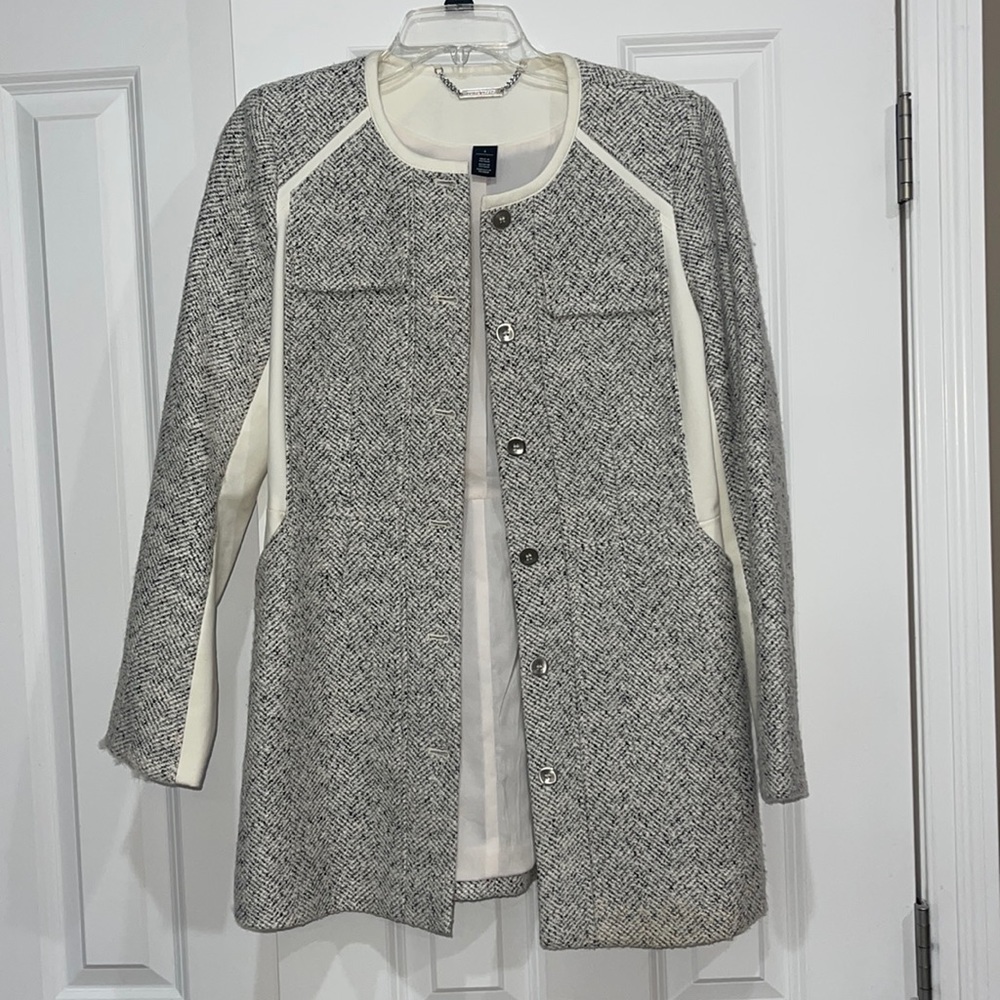 WHBM, size 4, hip length dress coat/blazer